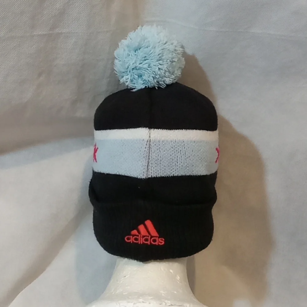 Adidas NBA Chicago Bulls Pompom Beanie Hat